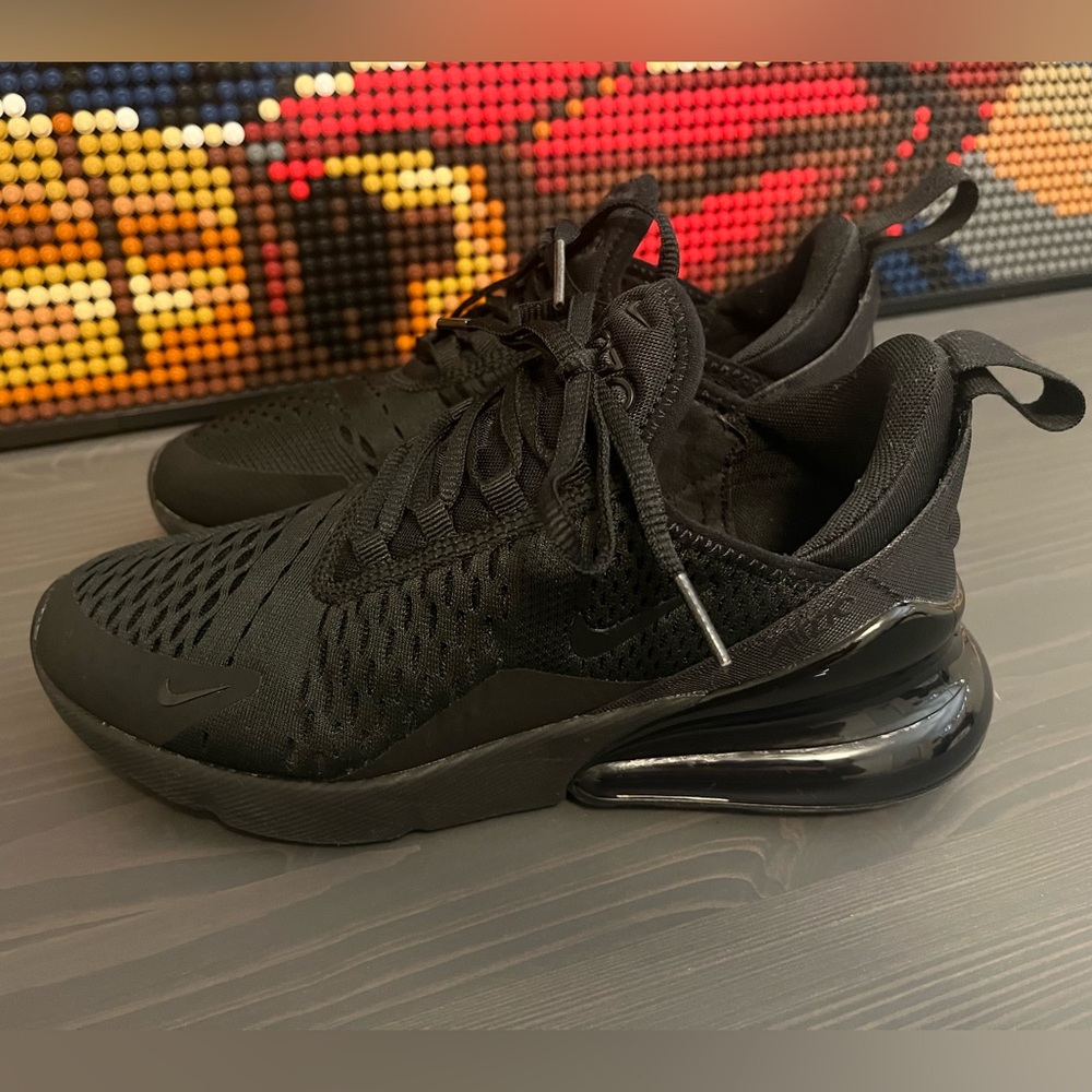 Nike Air Max 270